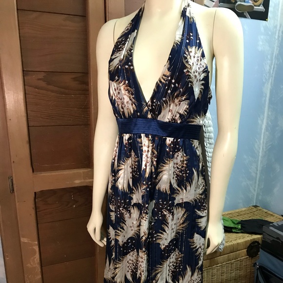 Laundry By Shelli Segal Dresses & Skirts - Laundry by Shelli Segal Halter Dress